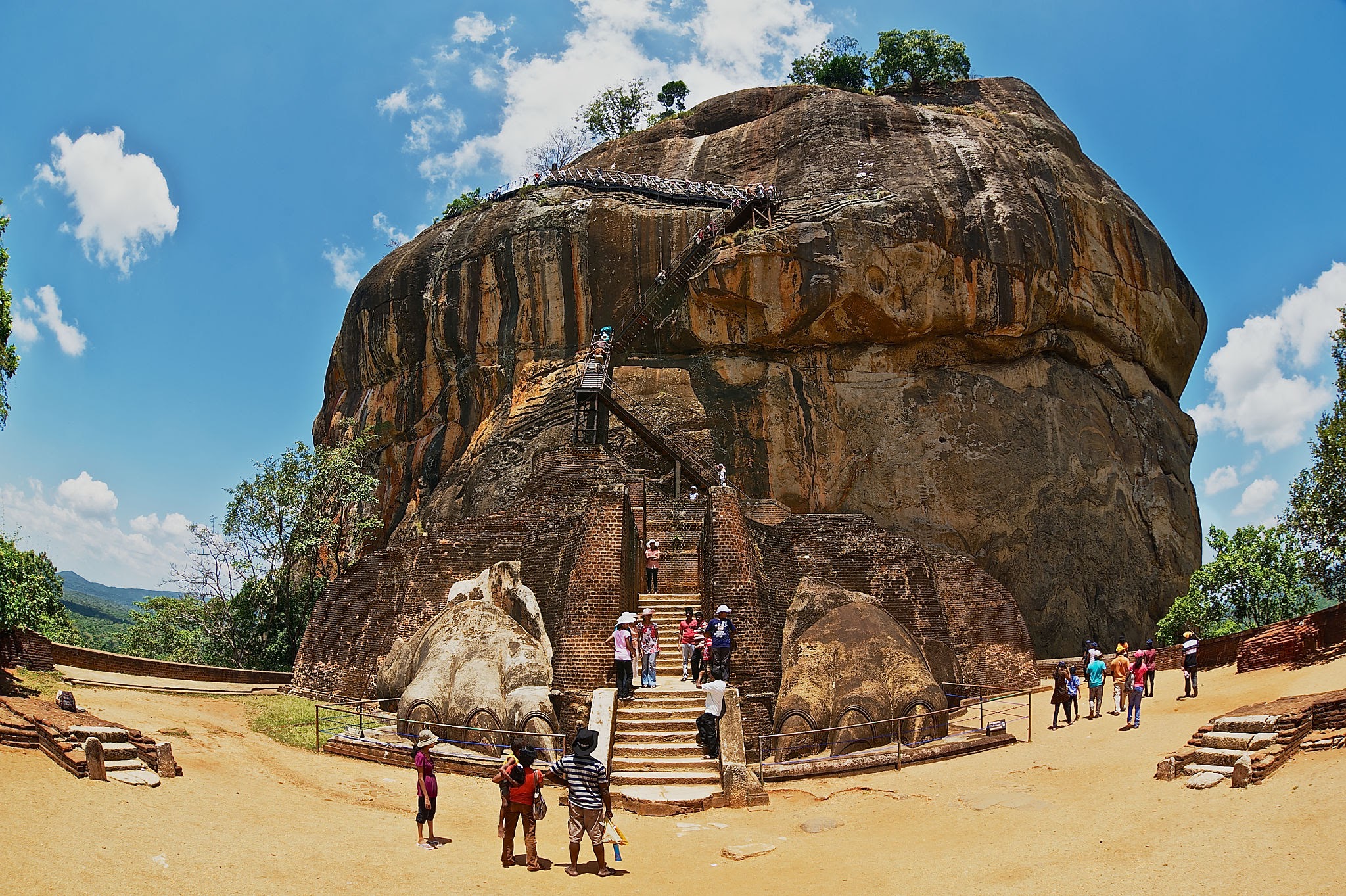 Discover Sri Lanka: The Island of Timeless Wonders and Heartfelt Hospitality